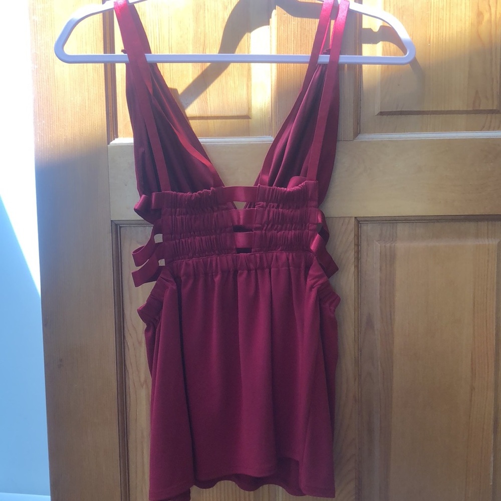 Express Top - Picture 2 of 2